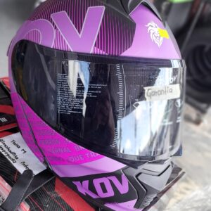 Casco morado